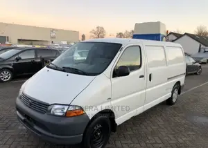 Logistics Bus at Ridera Logistics