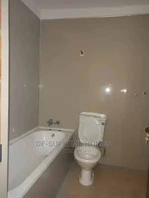 4bdrm Penthouse in Parkview Estate for rent