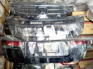Front Grille 2013 Crosstour America Spec