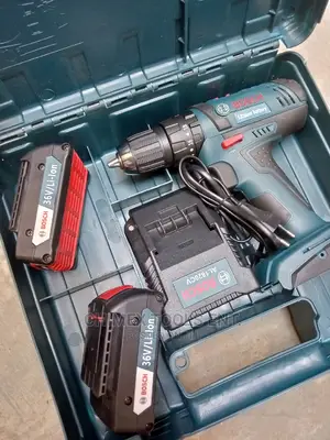 Hand Bosch Screwdriver Machine