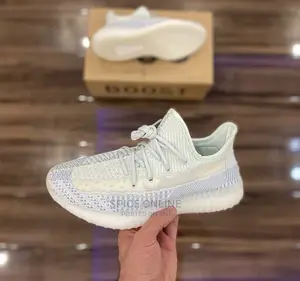 MP: Adidas Yeezy Boost