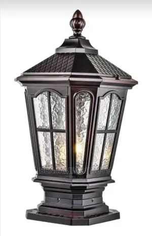 Standing Pillar/Fence Light