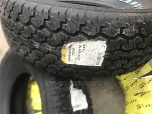 Original Dunlop Tire 275/70/16 for High Lander Jeeps
