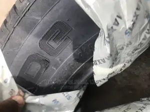 Brand New Maxxis Tire 245/60/18