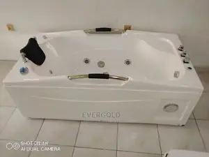 170cm×90cm Single Jacuzzi Available