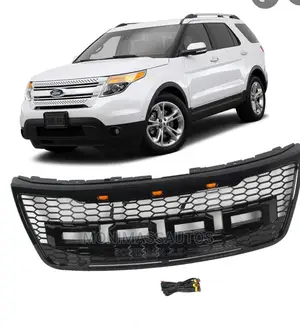 Front Grille Ford Explorer 2013