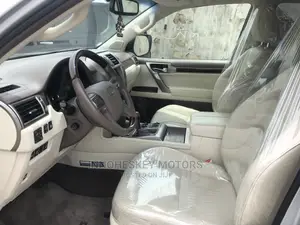 Lexus GX 460 Luxury 2015 Silver