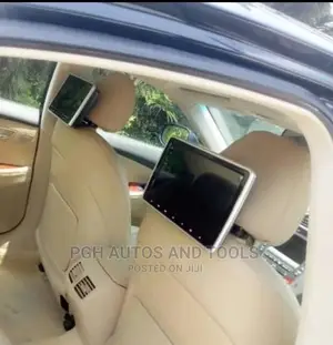 Headrest DVD (Pair)