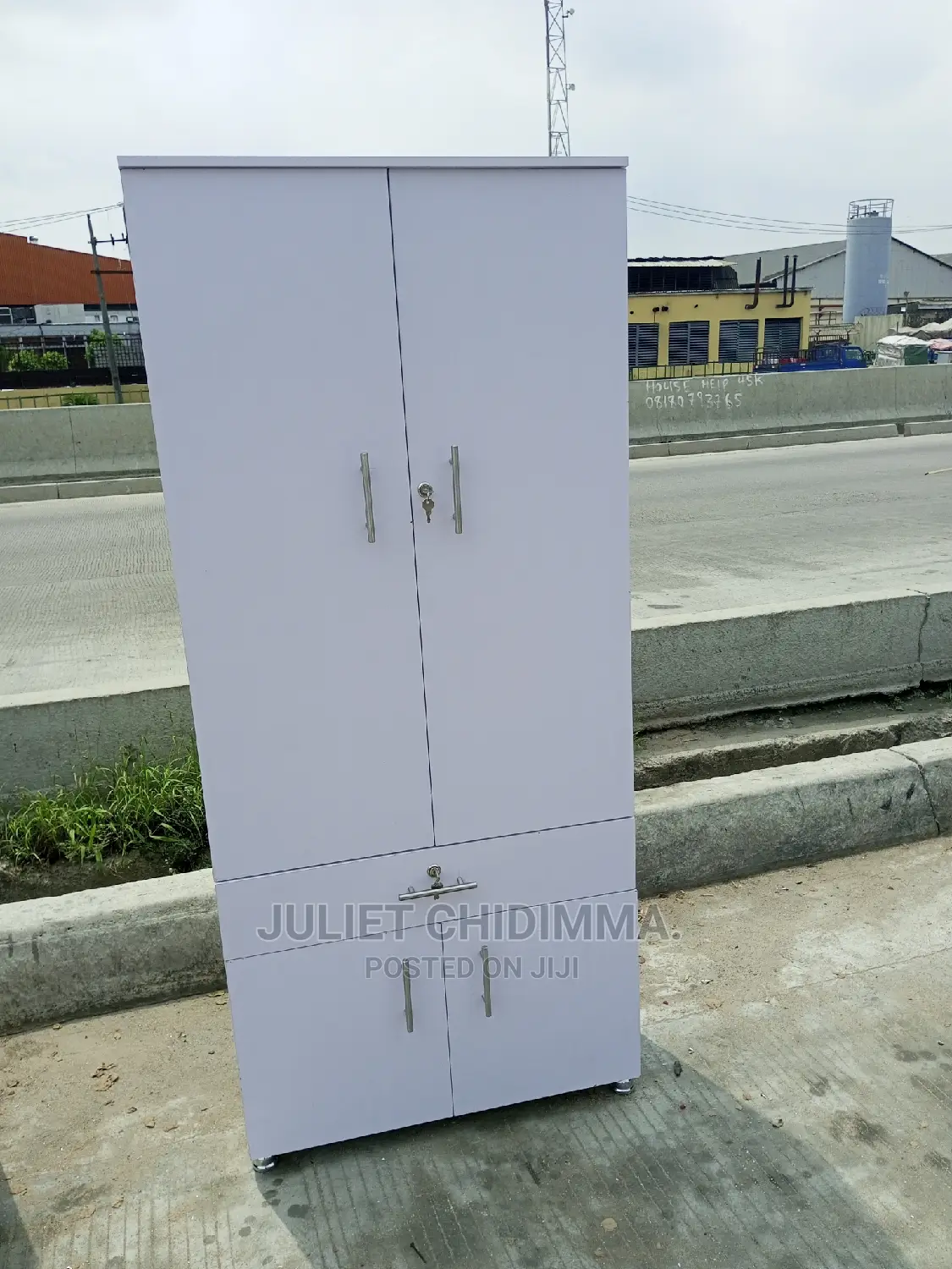 32 Inches Wardrobe