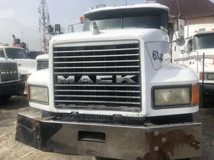 MACK Trailer Head