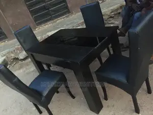4 Seaters Black Dining With Glass