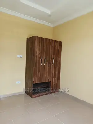 3bdrm Duplex in Triple Angel Estate, Bogije for rent