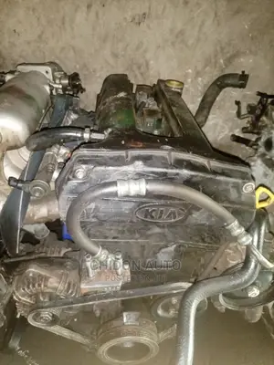 1999 Kia Sephia 1 Engine