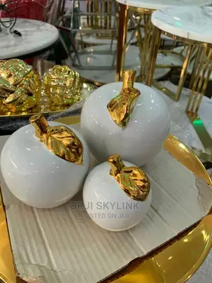 Apple Figurines
