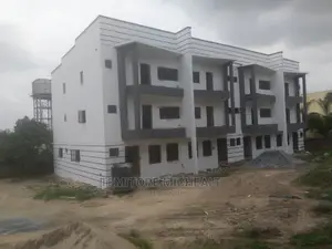 4bdrm Duplex in Close To Total, Zone 5 / Wuse for sale