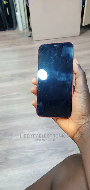 Apple iPhone 12 64 GB Red