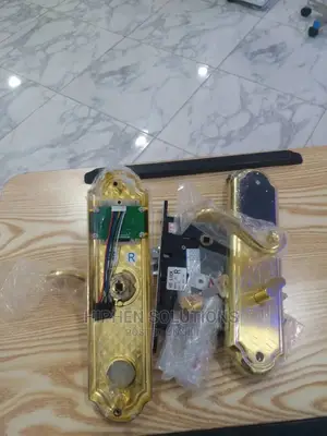 SECURITY Solutions Hotel Card Lock System