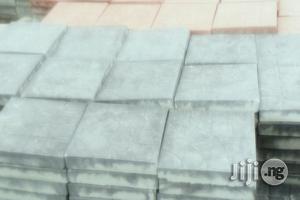 Carpet Interlocjing Paving Stones High Compressive Strenght