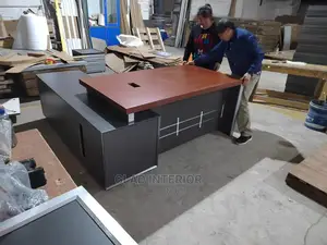 Quality Executive Wooden Office Table With Drawers.