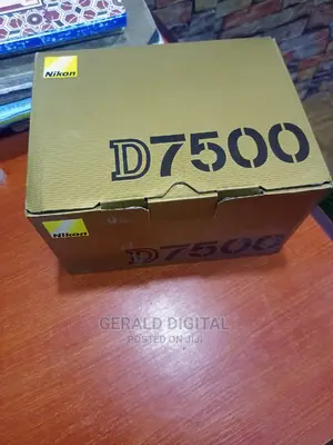 Nikon D7500 Only Body Camera