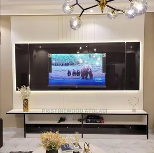 Pristine Wood Tv Console