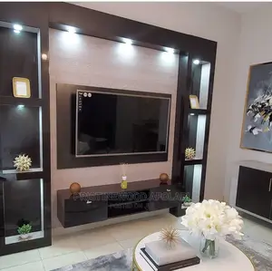 Pristine Wood Tv Console
