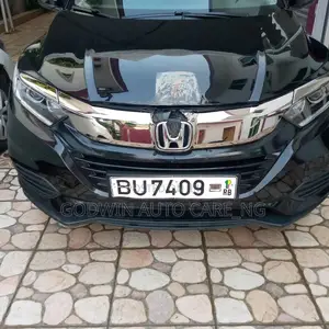 Front Grille 2018 Honda HRV