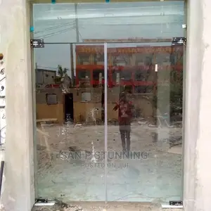 Swing Swing Door