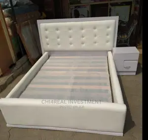 4.5 by 6 QUALITY BEDFRAME
