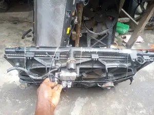 Complete Radiator With Fan Toyota Avalon 2010