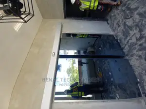 Automatic Quality Sensor Glass Door in Gwarinpa