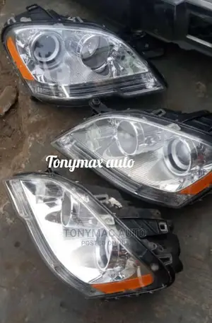 Mercedes-Benz ML350 2008,2011 Headlights