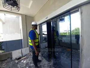 Top Quality Entrance Automatic Sliding Door Ojo