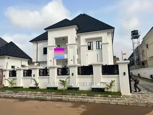 5bdrm Duplex in Efab Metropolis, Gwarinpa for sale