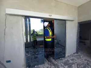 Quality Entrance Automatic Sensor Door in Egbe Idimu