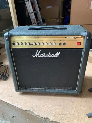 Marshall Valvestate 2000 Lead Guitar Combo/Amplifier
