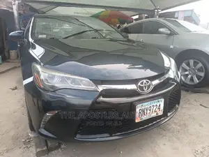 Toyota Camry 2016 Black