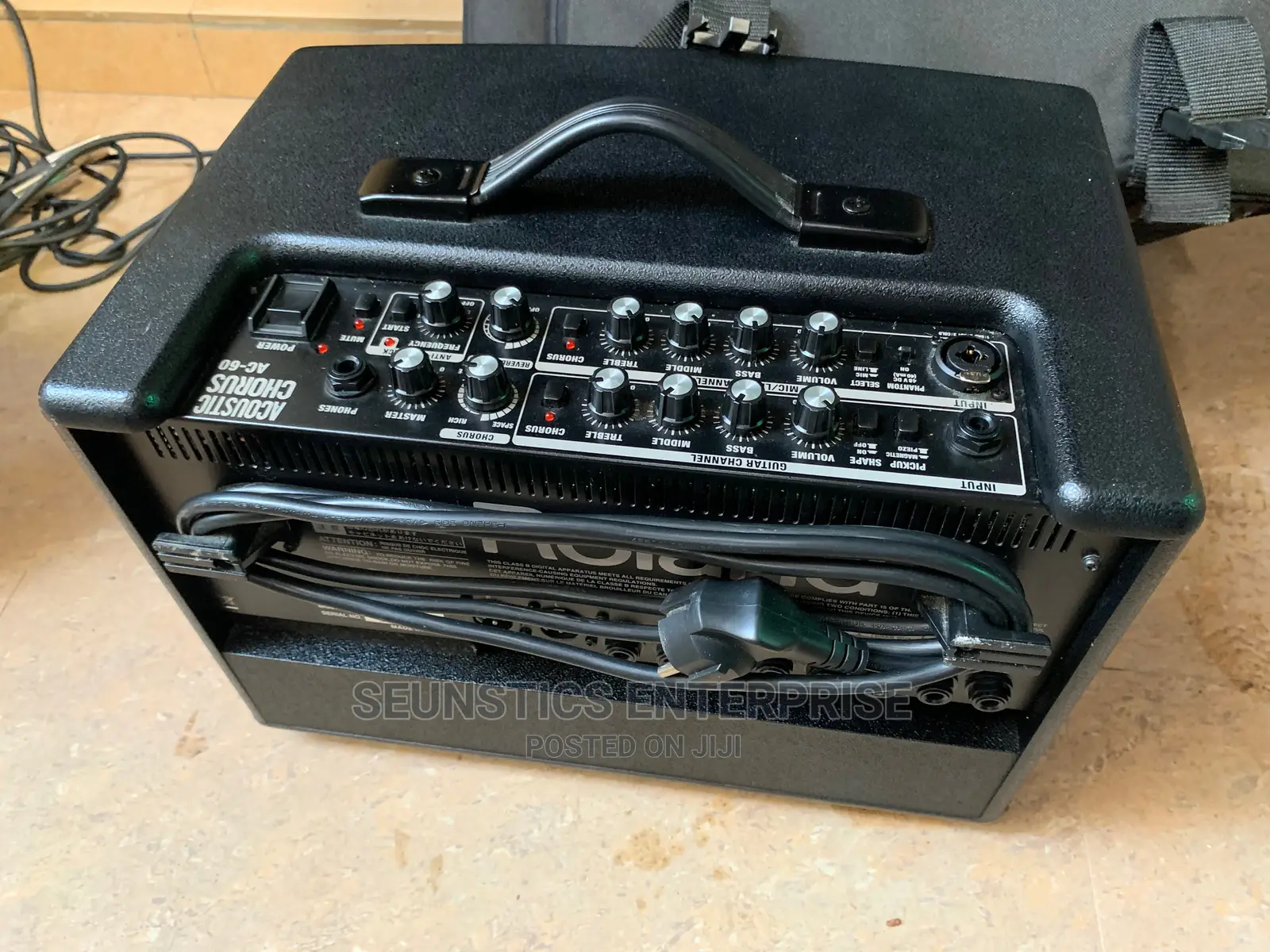 Roland Acoustic Ac-60 Combo/Amplifier
