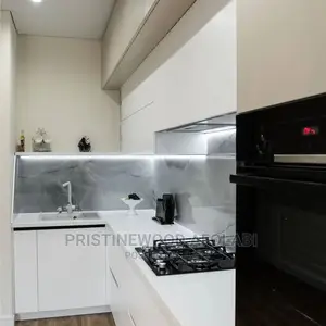 Pristine Wood Kitchen Cabinets