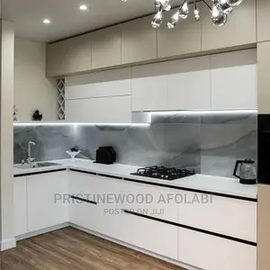 Pristine Wood Kitchen Cabinets