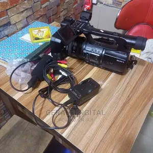 This Is Sony Z-5 London Used UK Very Clean Camera