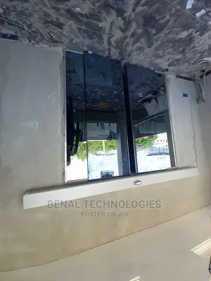 High Standard Entrance Automatic Sliding Door Isolo