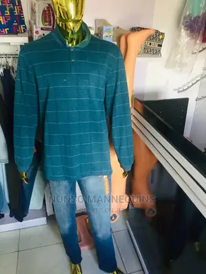 Brand New Faceless Gold Chrome Male Mannequin