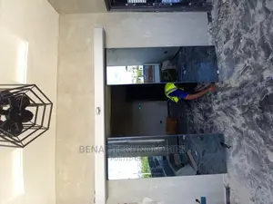 Very Quality Entrance Automatic Sensor Door in Ojota