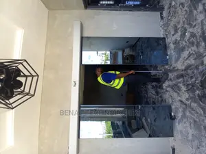 Very Effective Automatic Entrance Sensor Door in Ibadan
