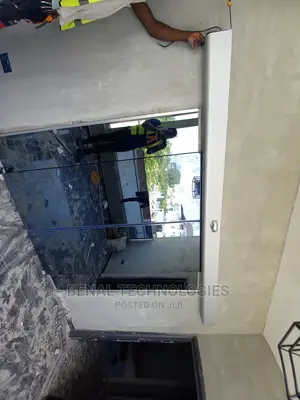 Quality Entrance Automatic Sensor Door in Oluyole