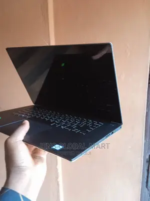 Laptop Dell Precision 5520 32GB Intel Core I7 SSD 512GB