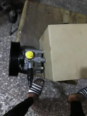 Power Steering Pump Cs-9, Cs-7