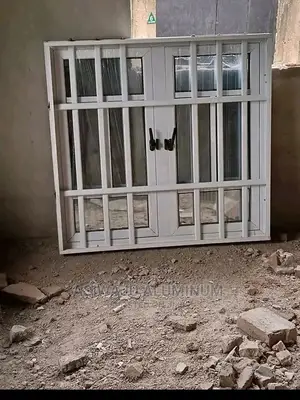 Aluminum Casement Windows With Burglary