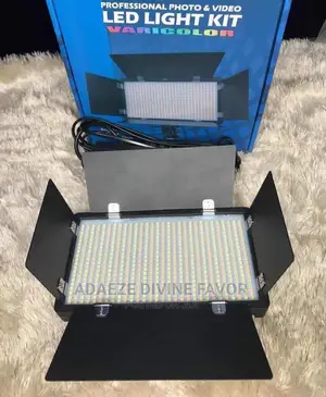 Professional Photo and Video Pro Led 600 Light Kit